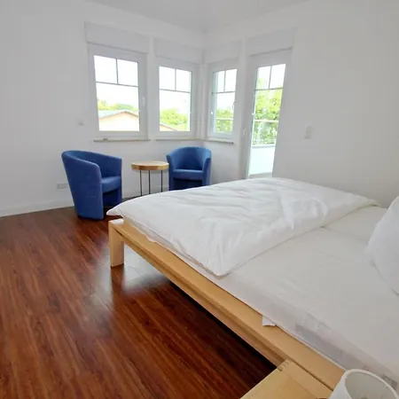 Hafennahe Penthousewohnung Mit Meerblick - Hafenresidenz Lauterbach 2-7