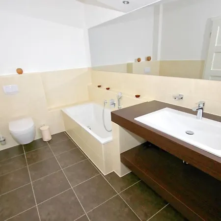 Apartment Hafennahe Penthousewohnung Mit Meerblick - Hafenresidenz Lauterbach 2-7