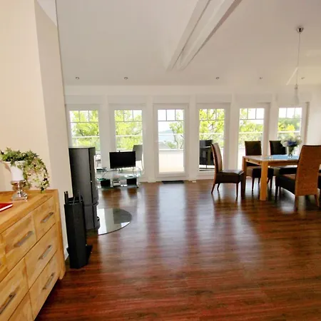 Apartment Hafennahe Penthousewohnung Mit Meerblick - Hafenresidenz Lauterbach 2-7